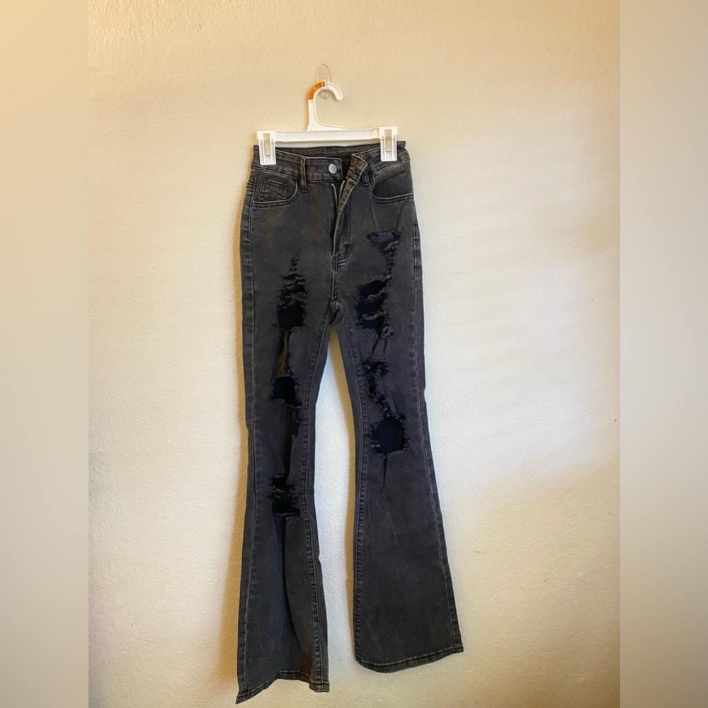 XS Shein black ripped denim jeans
